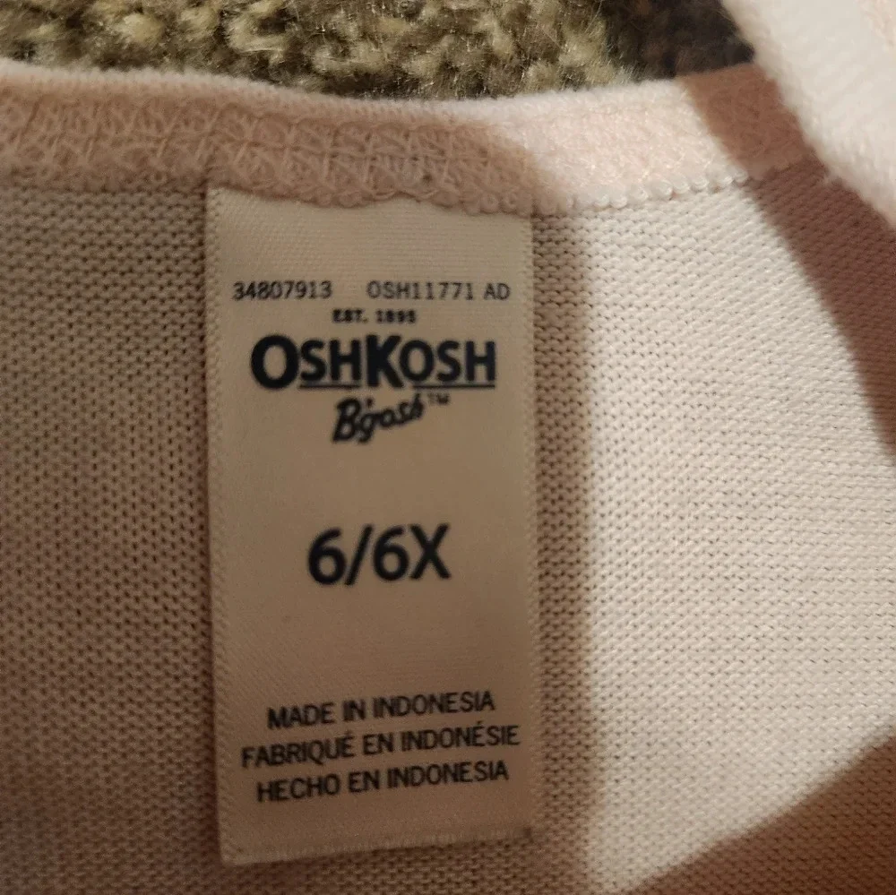 OshKosh Bgosh this sweater